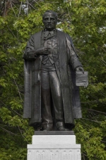 Monument à sir Louis-Hippolyte La Fontaine, Henri Hébert
