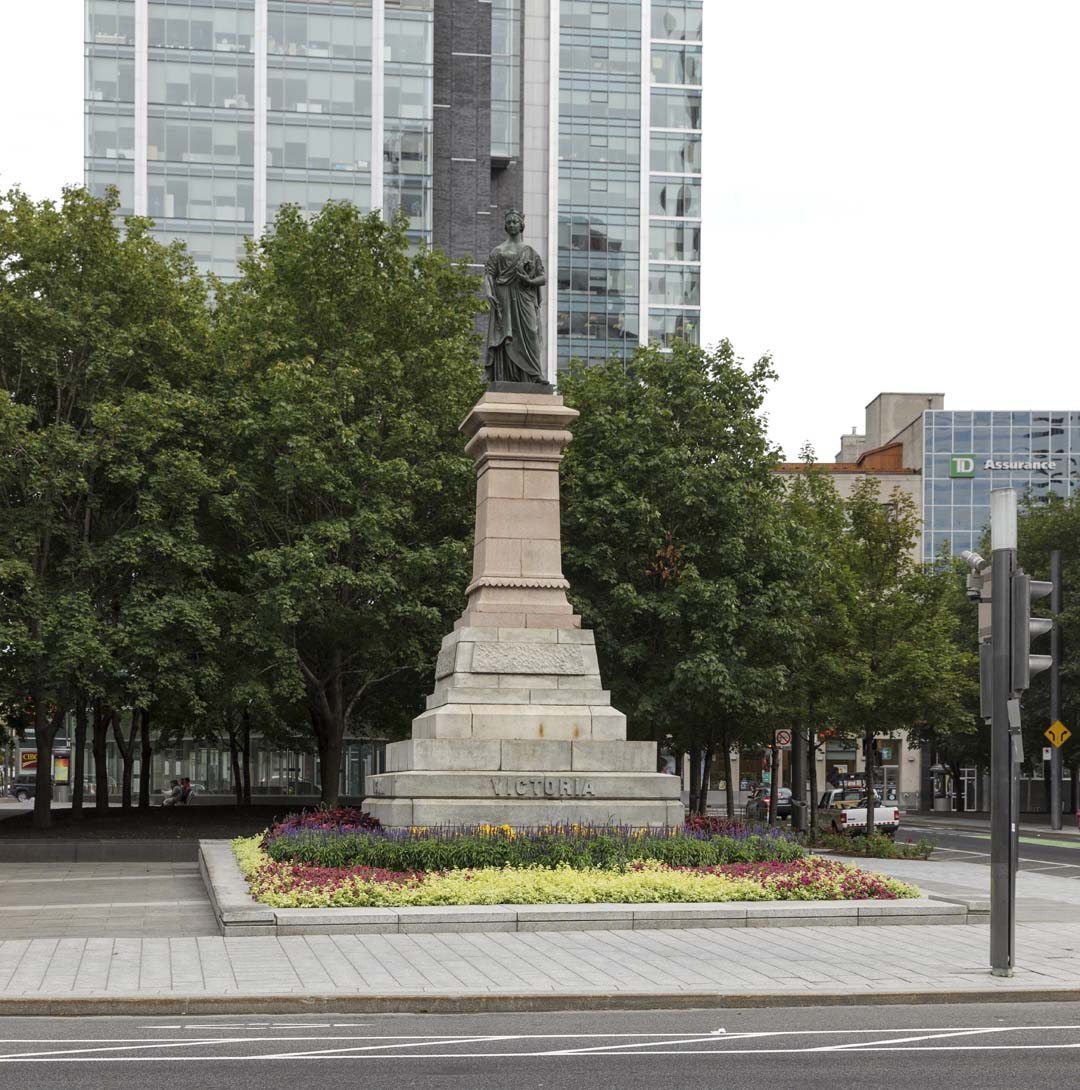 Monument à la reine Victoria, Marshall Wood